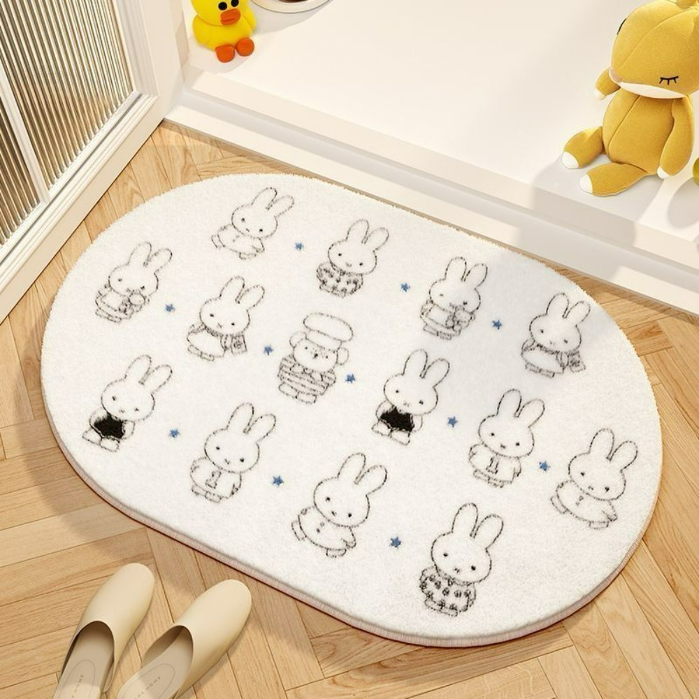 Home Goods Bathroom Decor - Коврик для пола с изображением Миффи,